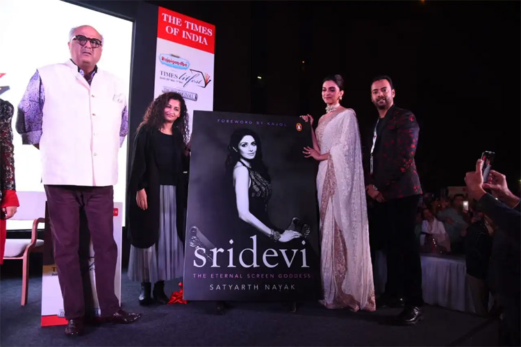 శ్రీదేవి..  ది ఎటెర్నల్‌ స్క్రీన్‌ గాడెస్‌ ఆవిష్కరణ