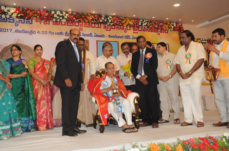 ప్ర‌ముఖ న‌టుడు గొల్ల‌పూడి మారుతీ రావు క‌న్నుమూత‌