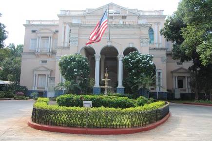 యూఎస్‌ కాన్సులేట్‌కు భద్రత పెంపు