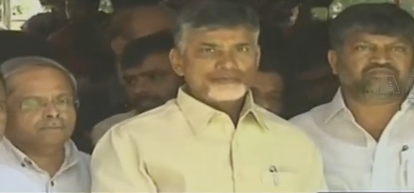 సినీ పరిశ్రమకు దాసరి పెద్దదిక్కు – చంద్రబాబు