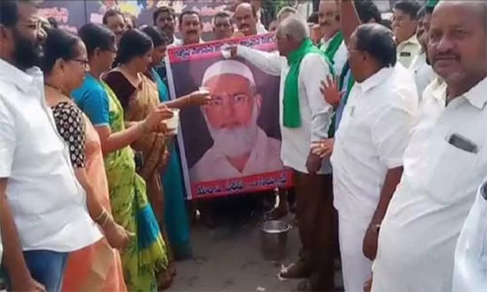 మండలి చైర్మన్‌కు అభినందనల వెల్లువ