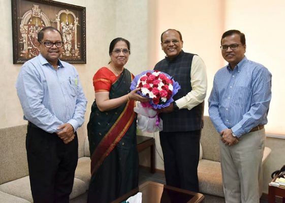 తెలుగు రాష్ట్రాల సీఎస్‌ల సమావేశం