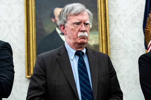 బోల్టన్‌ పుస్తకాన్ని ప్రచురించొద్దు : వైట్‌హౌస్‌