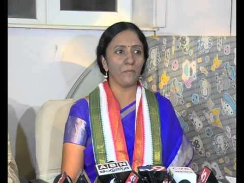 బీజేపీలోకి కేసీఆర్ అన్న కూతురు?