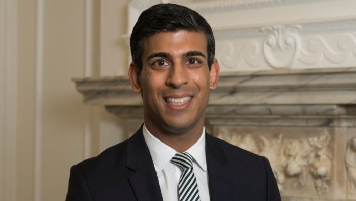 బ్రిటన్ ఆర్థిక మంత్రిగా ఇన్ఫోసిస్‌ మూర్తి అల్లుడు రిషి సునక్‌