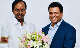 సీఎం కేసీఆర్ కు మహేశ్ బిగాల శుభాకాంక్షలు