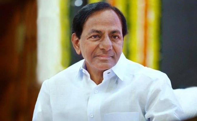 ట్రంప్‍కు రాష్ట్రపతి విందు…కేసీఆర్‍ను రమ్మన్న రాష్ట్రపతి