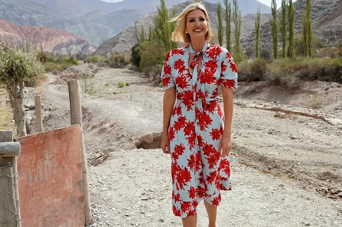 ఇవాంక ట్రంప్‍ ధరించిన డ్రెస్‍ ఖరీదు ఎంతో తెలుసా?