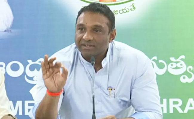 ఏపీలో కొత్త పారిశ్రామిక పాలసీ…