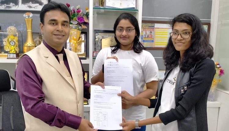 ఇంజినీరింగ్ విద్యార్థినులకు అమెజాన్ బంపర్ ఆఫర్