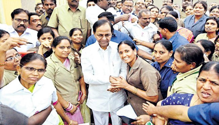 తెలంగాణ ఆర్టీసీ ఉద్యోగులకు శుభవార్త