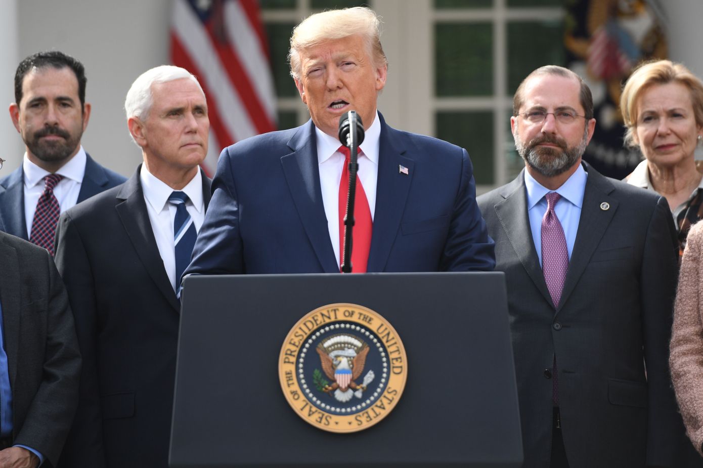 16 నుంచి వీసా అపాయింట్‍మెంట్లు రద్దు