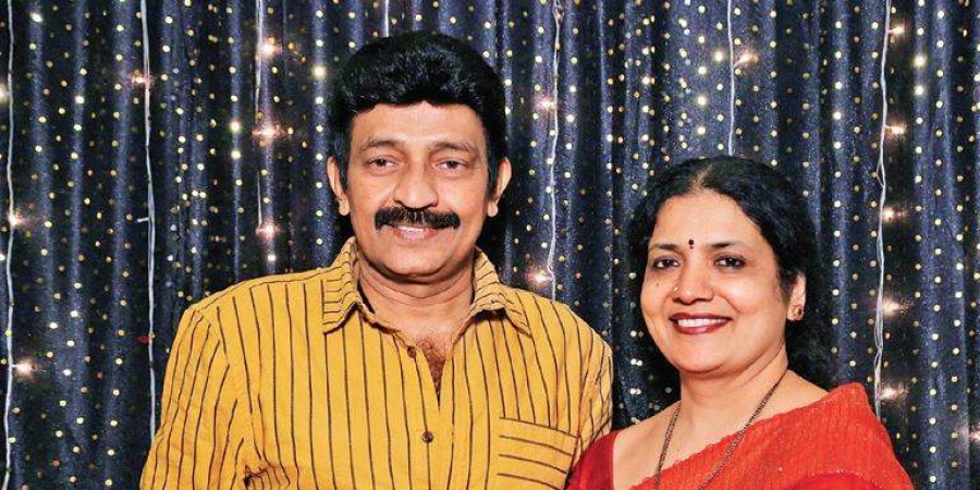 పేద కళాకారులకు అండగా జీవిత, రాజశేఖర్