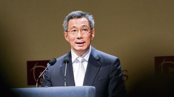 సింగపూర్ లో నెల రోజులు లాక్ డౌన్ సింగపూర్ లో నెల రోజులు లాక్ డౌన్