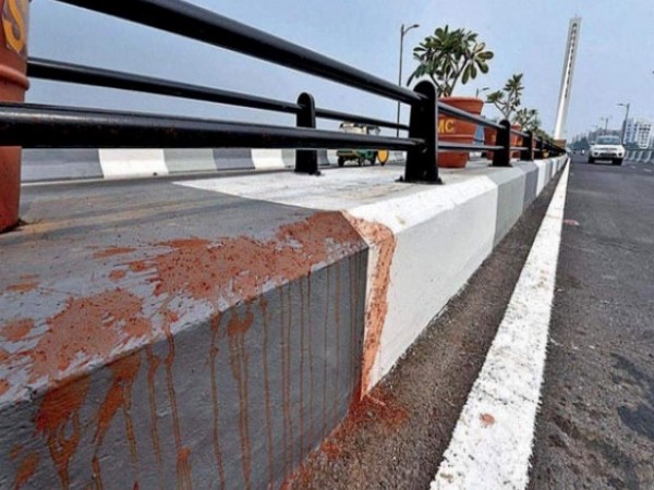 బహిరంగ ప్రదేశాల్లో ఉమ్మివేయడం నిషేధం