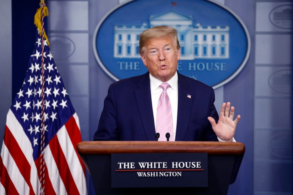 నిఘా వర్గాలు హెచ్చరించినా ట్రంప్ పట్టించుకోలేదు