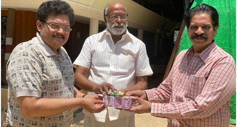 నిర్మాత శ్రీనివాసరావు ఆర్థిక సహాయం