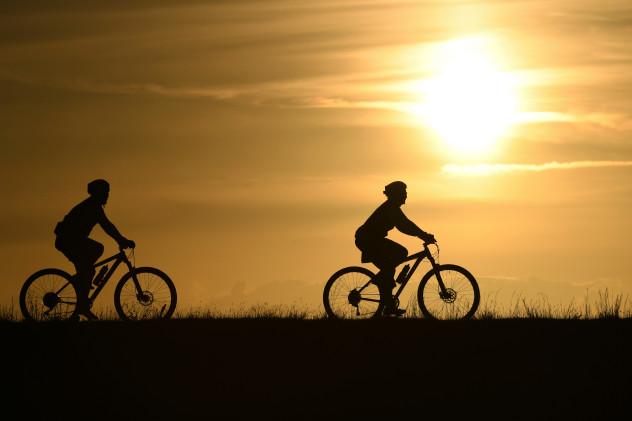 సూర్యరశ్శితో వైరస్ నాశనం : అమెరికా