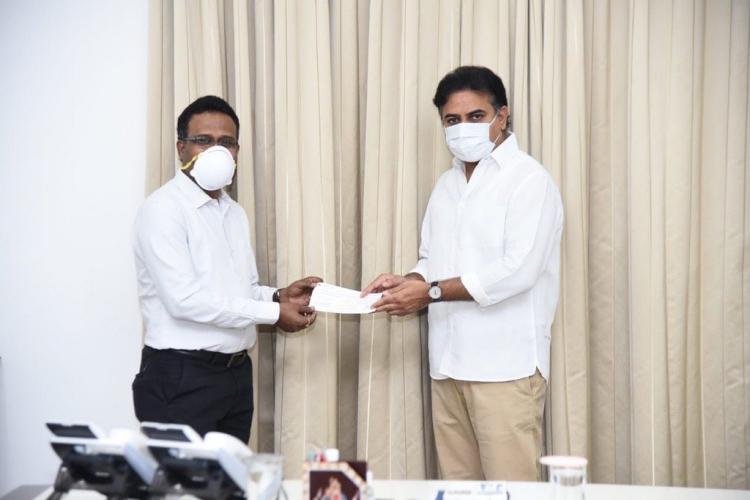 సిఎం సహాయనిధికి వంశీ 10 లక్షల రూపాయల విరాళం