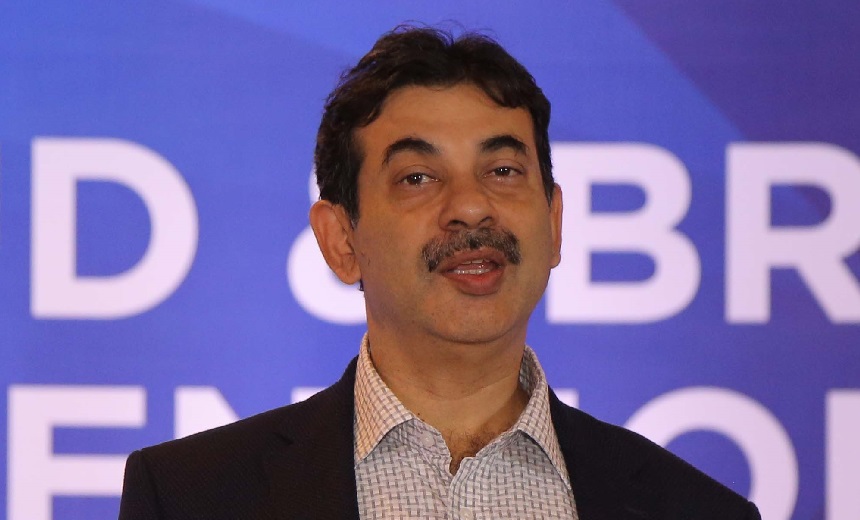 పార్క్ పరిశ్రమలకు అడ్డు లేదు – జయేశ్ రంజన్