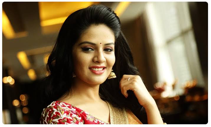 బ్రాహ్మణులను కించపరిచేలా మాట్లాడినందుకు… బ్రాహ్మణులను కించపరిచేలా మాట్లాడినందుకు…