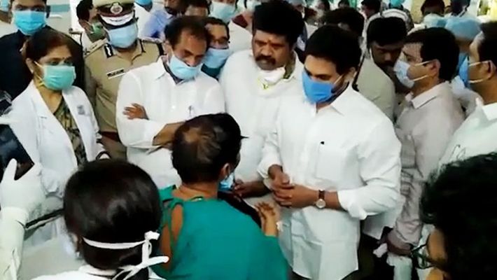 మృతుల కుటుంబాలకు కోటి పరిహారం : వైఎస్ జగన్