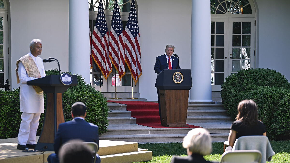 వైట్‍హౌజ్‍లో వేద పఠనం