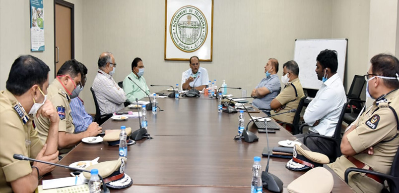 తెలంగాణ నుంచి 74 రైళ్లలో 1,01,146 మంది వలస కార్మికుల తరలింపు