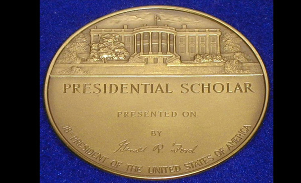 ఏపీ అమ్మాయికి యూఎస్ ప్రెసిడెంట్ స్కాలర్ పురస్కారం