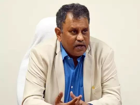 ఏపీ ఎన్నికల కమిషనర్‌గా బాధ్యతలు చేపట్టిన రమేశ్‍కుమార్‍