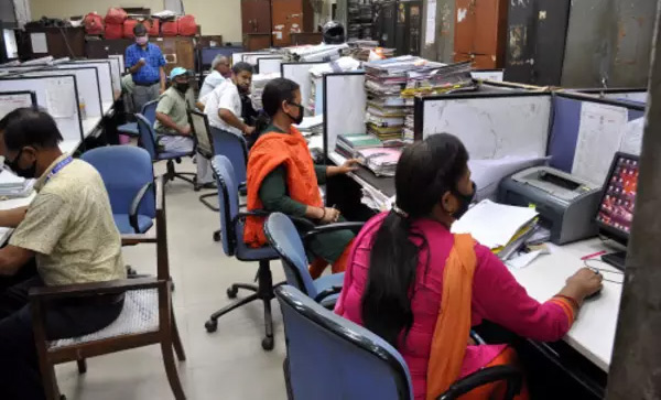 ఆఫీస్‌లో…క‌రోనా కేర్‌…