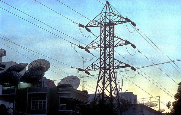 తెలగు రాష్ట్రాల మధ్య ముగిసిన విద్యుత్ బంధం తెలగు రాష్ట్రాల మధ్య ముగిసిన విద్యుత్ బంధం