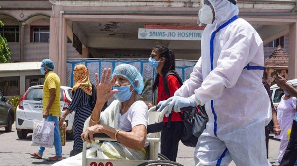 బాధితుల కంటే రికవరీ ఎక్కువ బాధితుల కంటే రికవరీ ఎక్కువ