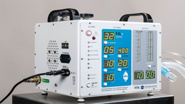 ఆ మూడు ఇక్కడ నడుస్తున్నవే…