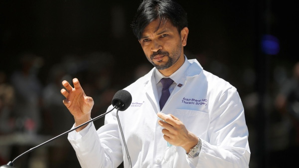 అమెరికాలో భారత సంతతి వైద్యుడికి ఘనత