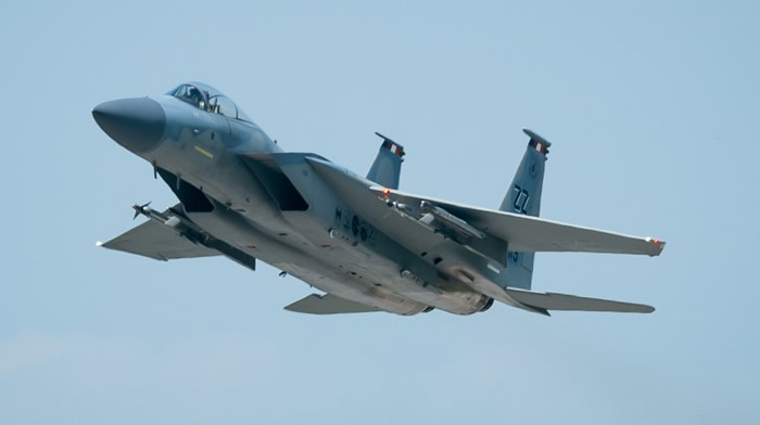 కుప్పకూలిన అమెరికా విమానం