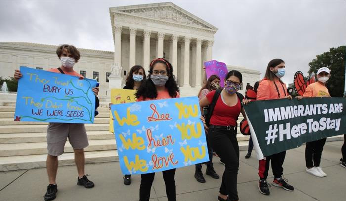 డీఏసీఏపై ట్రంప్‍కు సుప్రీంకోర్టులో ఎదురుదెబ్బ