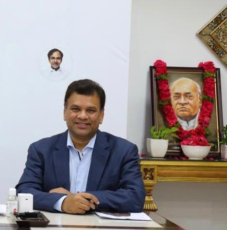 మాజీ పీవీ నరసింహారావు శత జయంతి ఉత్సవాల కమిటీ సభ్యుడిగా ఎన్నికైన మహేష్‌ బిగాల