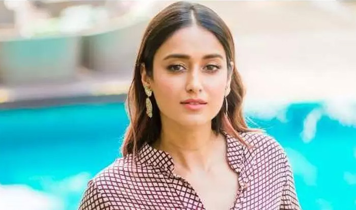 ‘నా రాత నేనే రాసుకుంటా’ చిత్రంతో ఇలియానా టాలీవుడ్ లో రీ ఎంట్రీ!