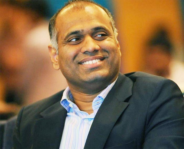 చిక్క‌ను.. దొర‌క‌ను అంటూ పోలీసుల‌ను ముప్పు తిప్ప‌లు పెడుతున్న పివిపి