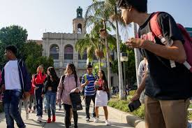 ఆన్ లైన్ తరగతులలో ప్రారంభం కానున్న ఫ్రీమాంట్ పాఠశాలలు