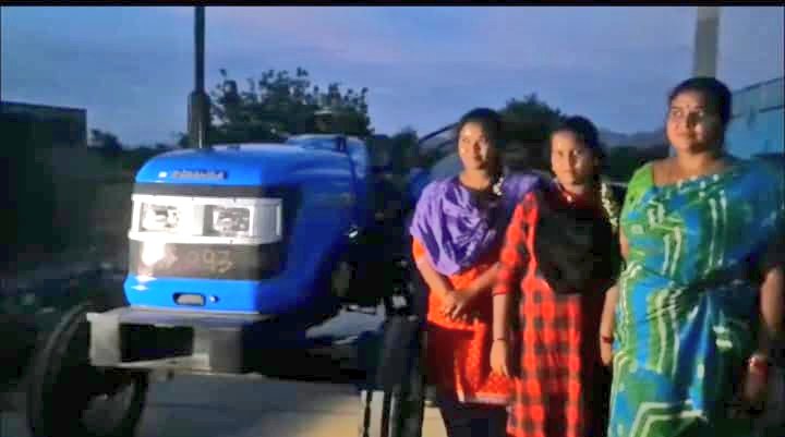 ఓ ట్రాక్ట‌ర్‌..ఓ సోనూసూద్‌… ఓ చంద్ర‌బాబు ఇదీ స్టోరీ