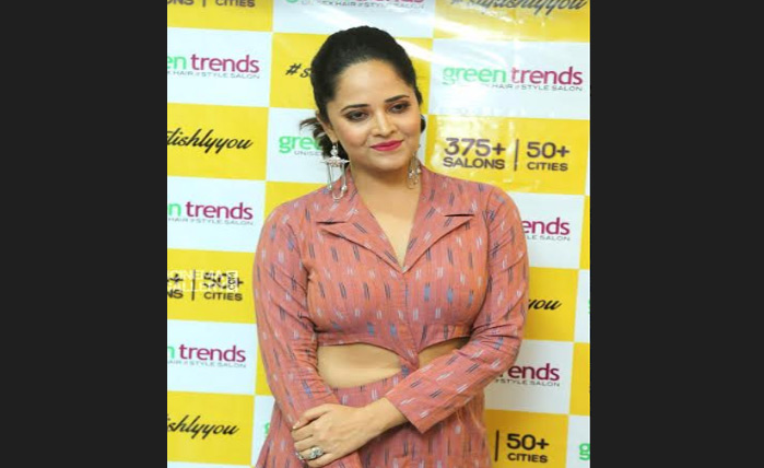 అలా చేస్తే కాస్టింగ్ కౌచ్ మీ ద‌రిదాపుల్లోకి కూడా రాదంటున్న అన‌సూయ‌