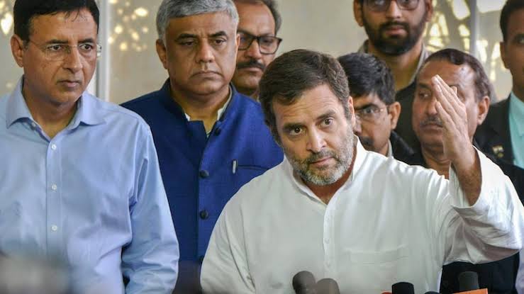 జుకర్‍బర్గ్ కు కాంగ్రెస్‍ లేఖ