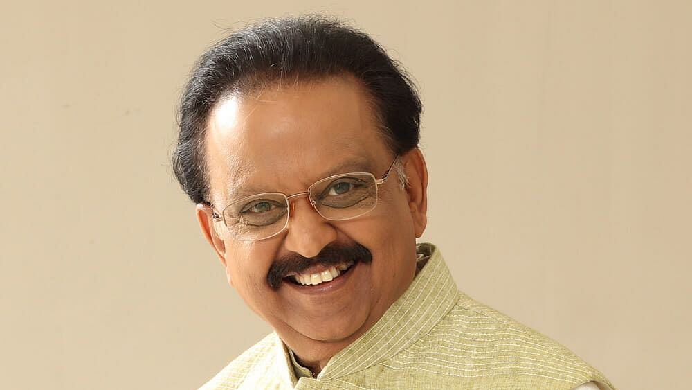 బాల‌సుబ్ర‌హ్మ‌ణ్యం వైద్యం కోసం విదేశీ వైద్యులను రప్పించిన చెన్నై ఎం జి ఎం హాస్పటల్ వర్గం