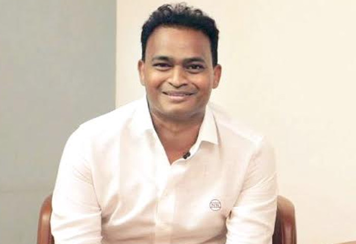 శిరోముండనం కేసులో నూతన్ నాయుడు అరెస్ట్