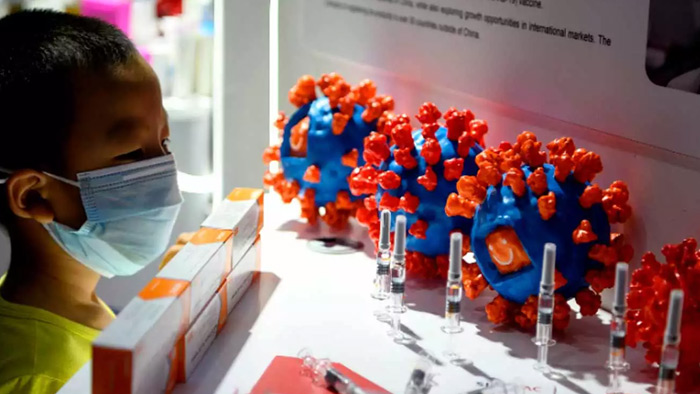 ప్రపంచానికి చైనా తొలి ప్రదర్శన