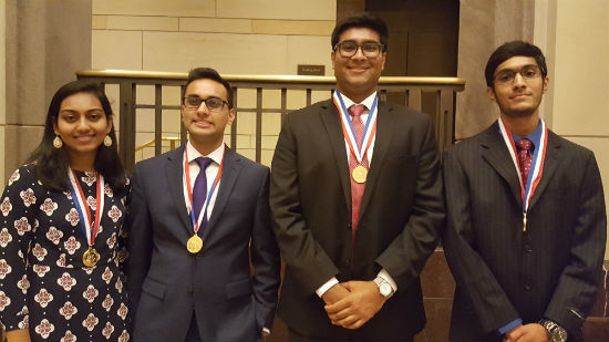 నలుగురు భారతీయులకు కాంగ్రెసెనల్‌ అవార్డులు