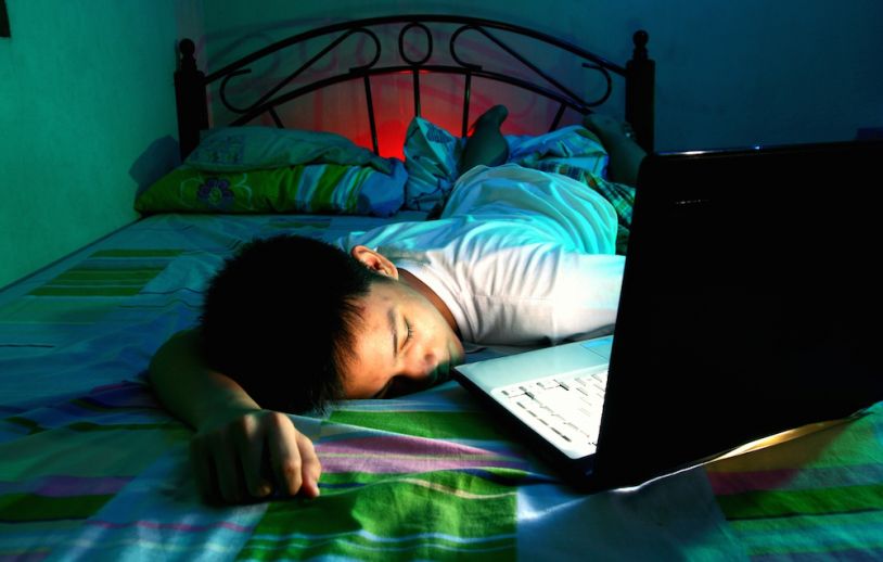 ఆలస్యంగా నిద్రపోతున్నారా?.. ప్ర‌మాదమే