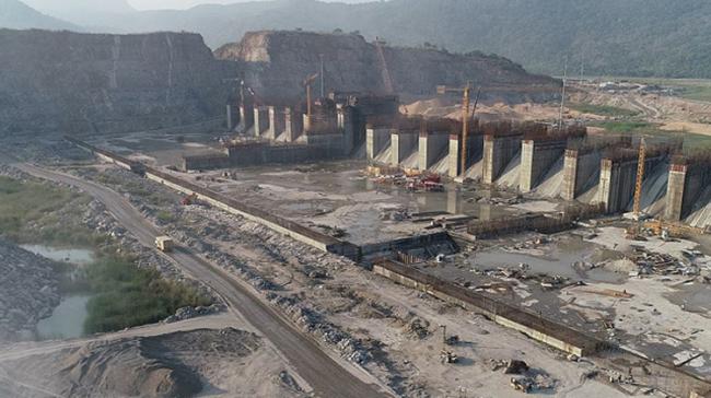 ఆ కేసును సుప్రీంకోర్టుకు బదిలీ చేయం